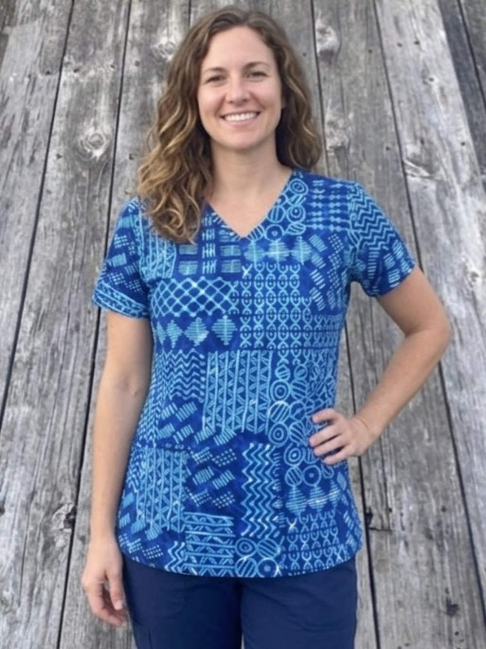 Butter Soft Stretch Nursing Scrub Top Blue Tribal/Geometric Print Medium
